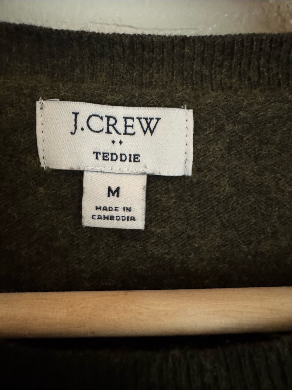 J.Crew Teddie Merino Wool Blend Sweater Medium Olive Green Crewneck Soft Classic - Picture 5 of 10